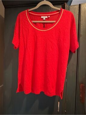 Chico's NWT- 100% linen Scoop Neck Short Sleeve Top